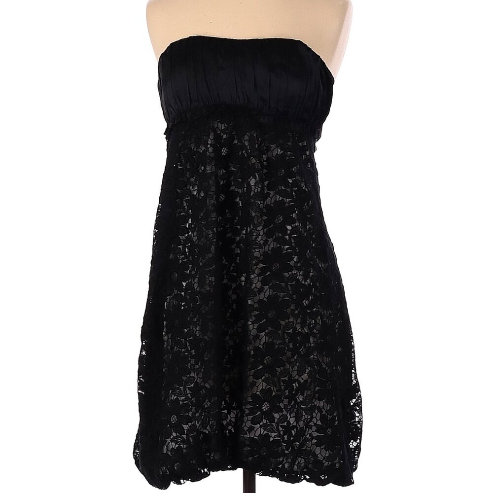 Cynthia Steffe Strapless Black White Lace Satin Ruched Empire Cocktail Dress 4